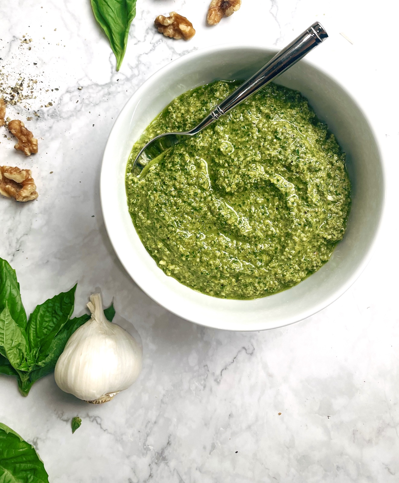 basil walnut pesto