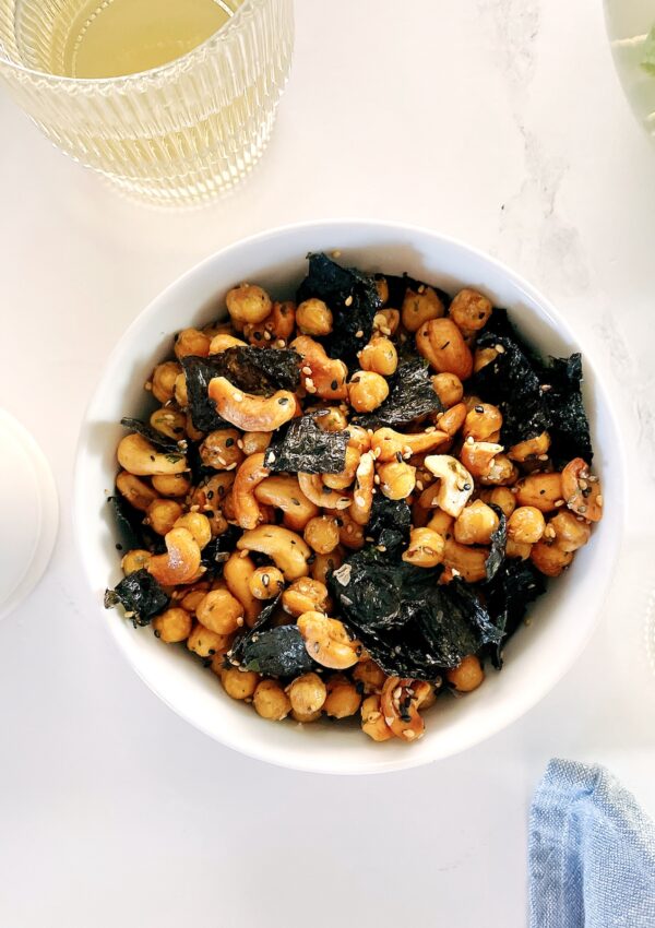 Furikake Chickpea & Cashew Snack Mix